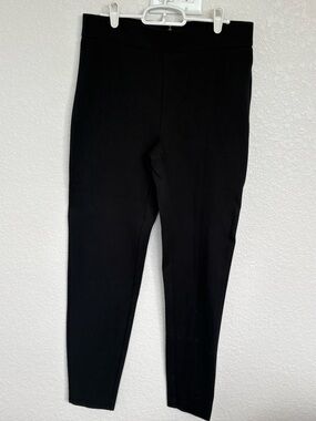 J. Crew Women's Black Ponte Tapered Ankle Pants. Size 8